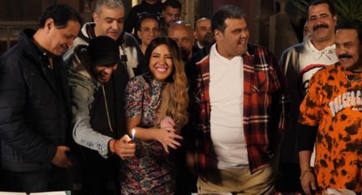 الاحتفال بعيد ميلاد مي كساب