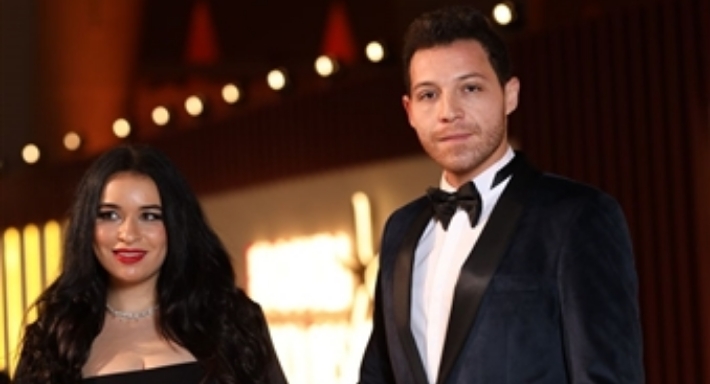 محمود حجازي وزوجته