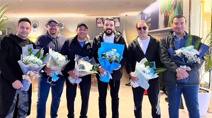 نجوم كاسيت 90