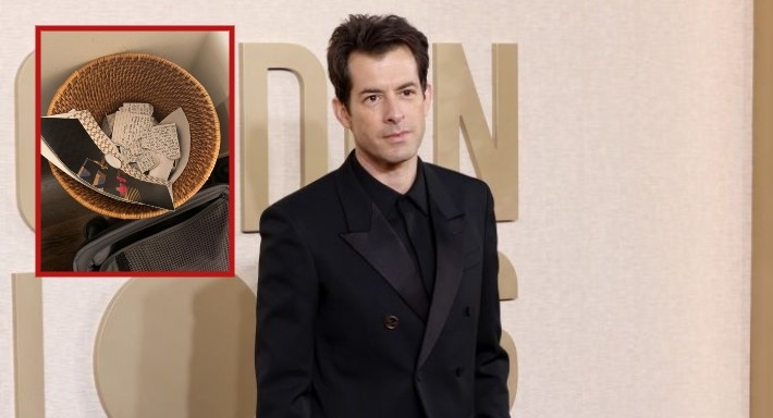 مارك رونسون يقطع ورق خطابه بعد خسارته في حفل جولدن جلوب 2024