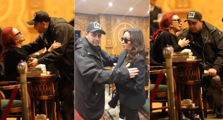 مصطفى قمر في عزاء والدة لطيفة