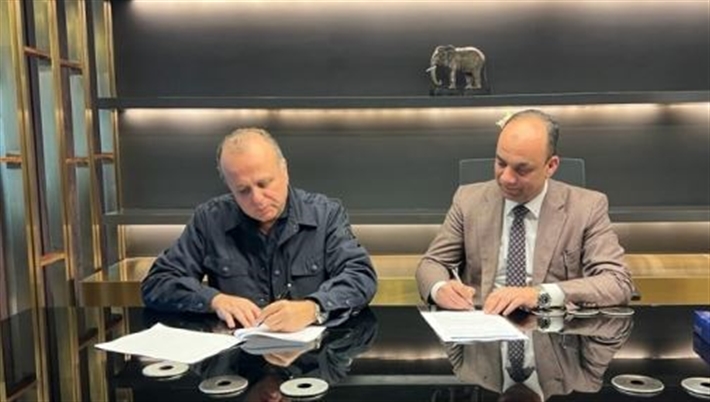 المتحدة للخدمات الإعلامية توقع مع أسامة الشاذلي

