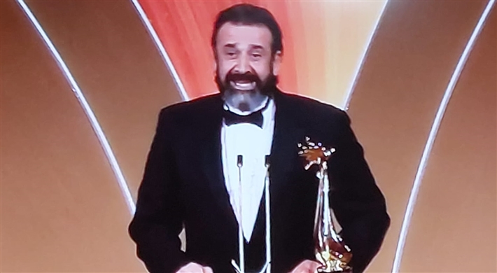 كريم عبد العزيز