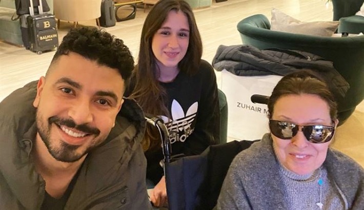 نجاة ومحمد أنور وزوجته