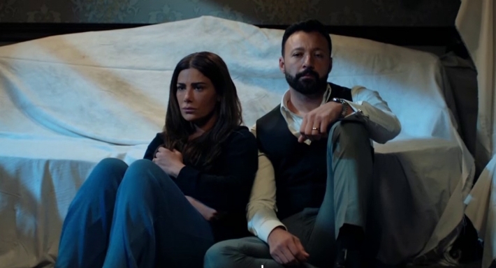 أحمد فهمي وصبا مبارك من مسلسل بين السطور