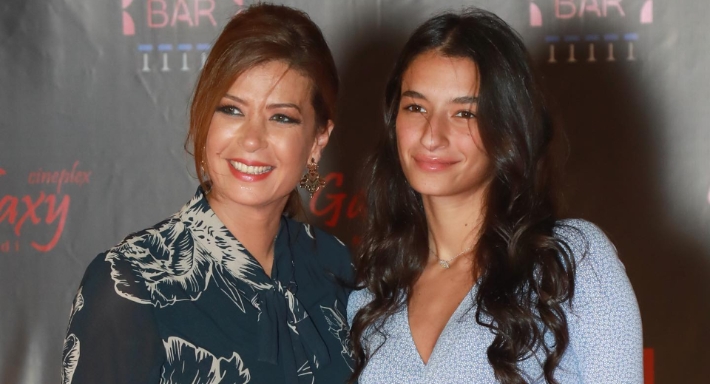 أميرة أديب ومنال سلامة