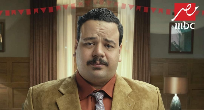 مصطفى غريب في أشغال شقة