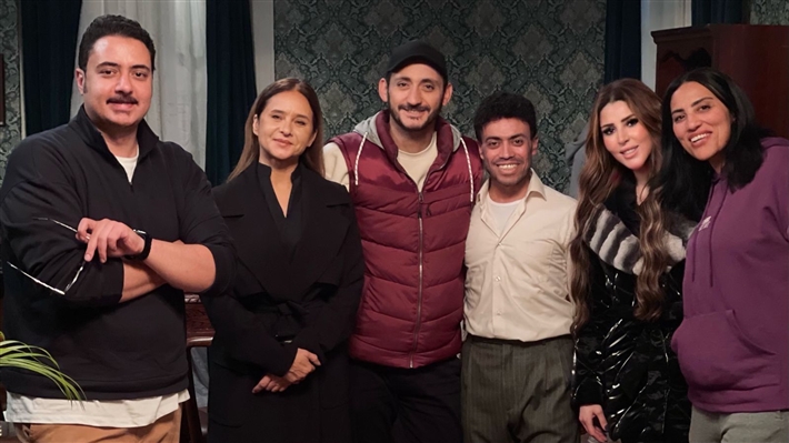 فريق عمل فيلم ويبقى الأثر