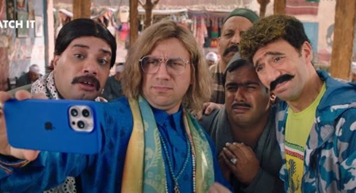 أحمد مكي ومحمد سلام وحاتم صلاح في مشهد من الكبير أوي 8