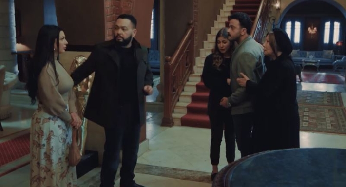 فاروق يطرد عائلة ياسين من منزلهم