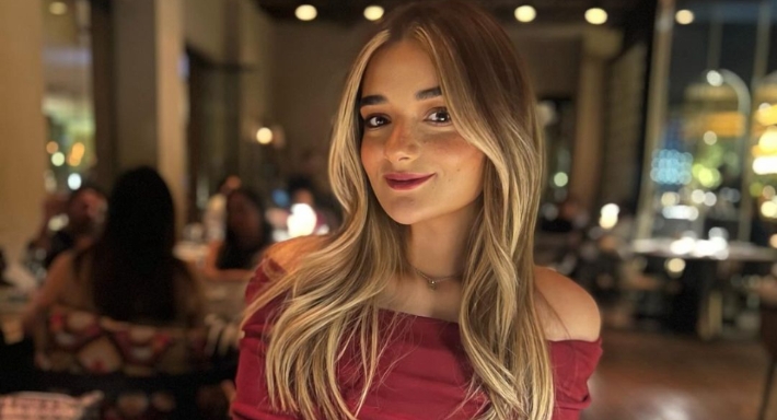 ملك أحمد زاهر