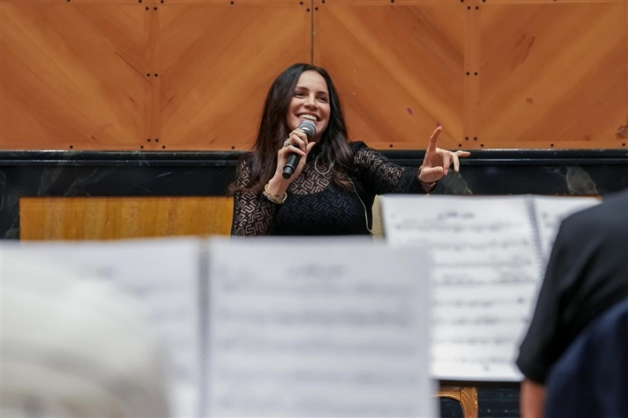 آمال ماهر في بروفات الحفل