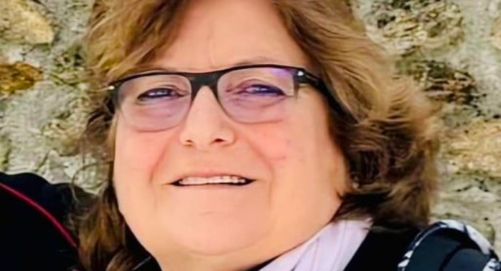 والدة يسرا اللوزي