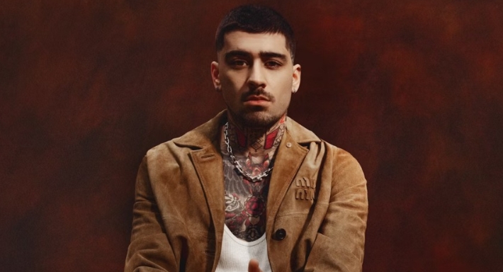 زين مالك يحكي عن موقف مضحك على تطبيق Tinder