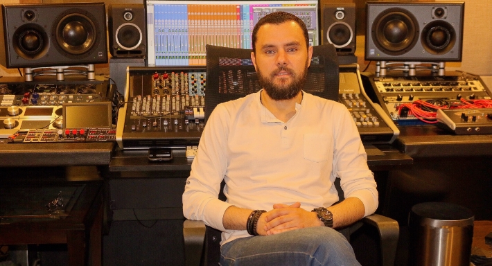 الملحن والموزع الموسيقي أمير جادو