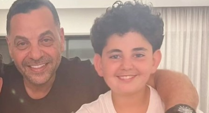 طارق العريان وابنه آدم