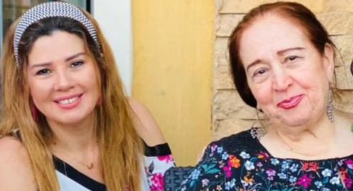 رانيا فريد شوقي ووالدتها