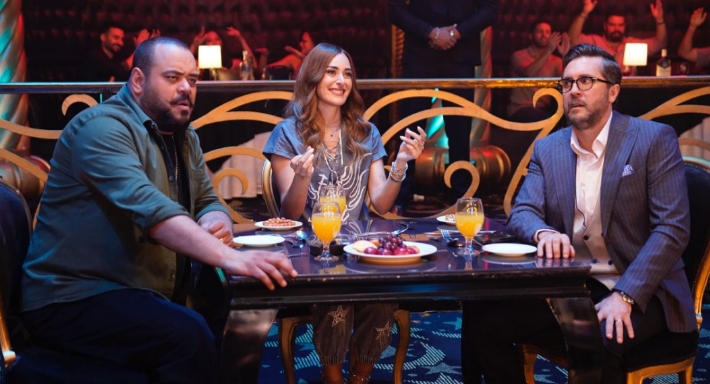 محمد ممدوح وأمينة خليل وهشام ماجد من فيلم إكس مراتي