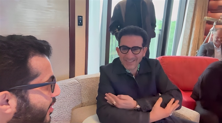 أحمد حلمي مع المستشار تركي آل الشيخ عند الإعلان عن فيلم النونو