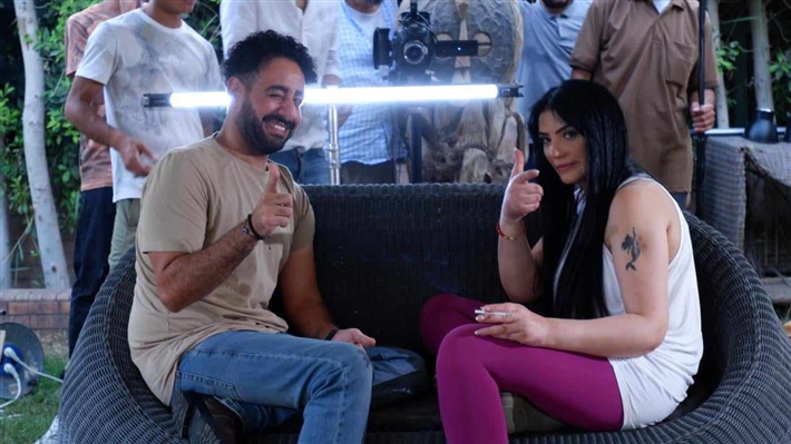 حورية فرغلي في كواليس تصوير فيلم المدرسة