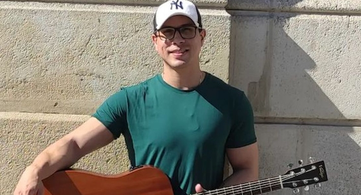 أيريس ساساكي