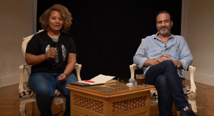 الناقد الفني عصام زكريا والمخرجة ناهد نصر مؤسسة كايرو فيلم فاكتوري