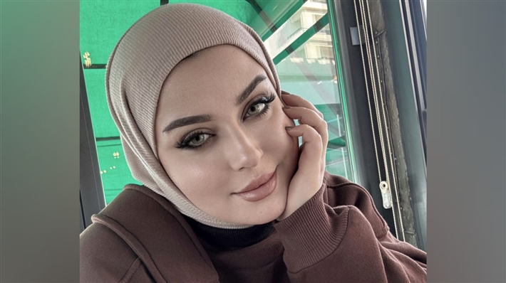 الممثلة والكاتبة العراقية أية نبيل عبدالله