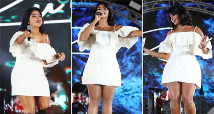 روبي في حفل الجامعة الأمريكية