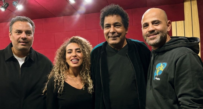 محمد منير وعزيز الشافعي ومنة عدلي القيعي وأسامة الهندي
