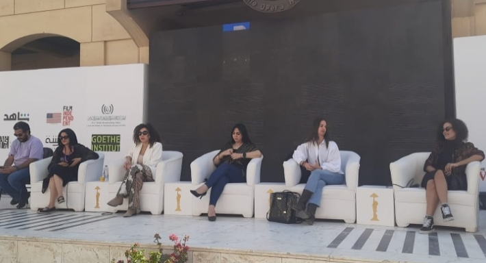 المؤتمر الصحفي لصناع فيلم (دخل الربيع يضحك)