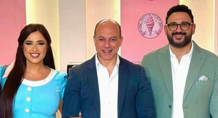 أكرم حسني وتامر مرسي وياسمين عبد العزيز