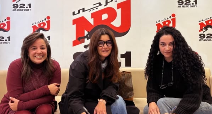 غادة عادل تتعاقد على المسلسل الإذاعي اللمبة الزرقا