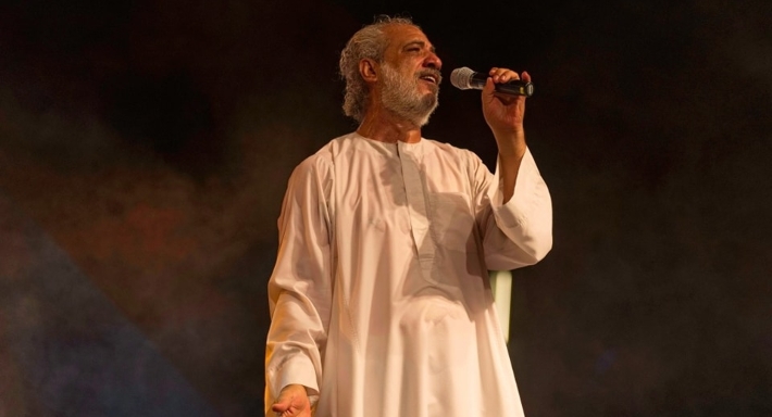 المنشد عامر التوني