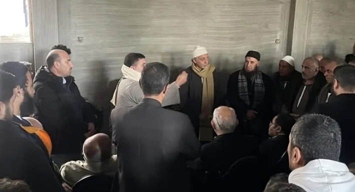 عبد العزيز مخيون