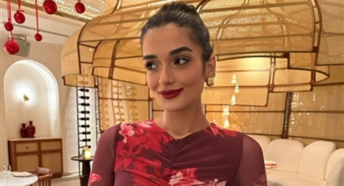 ملك أحمد زاهر