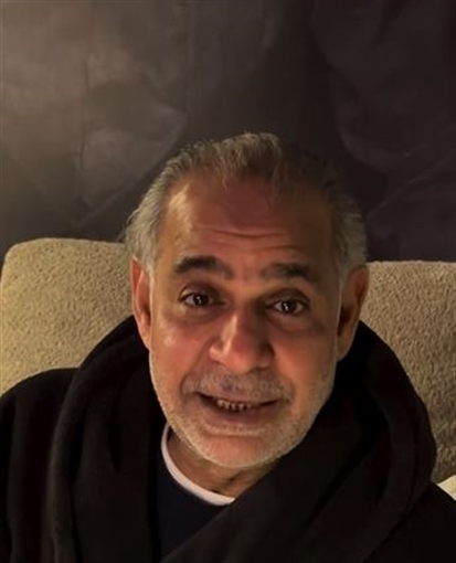 محمود البزاوي يستعيد ذكريات مشاركته في كتابة برنامج حسين في الاستديو 