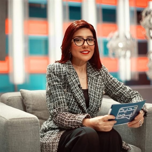 مي كساب تنشر صورها من المداح وتطمئن جمهورها: ارتاحو السنه دي مش هتدورو معايا على ابني