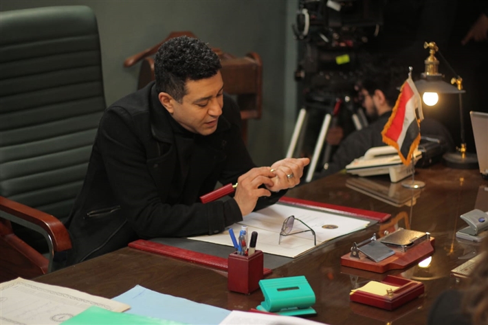  جريمة منتصف الليل الحلقة 6 ... مواجهات وفضائح وصفقات مشبوهة