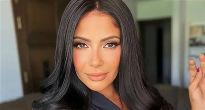 الفنانة منى زكي من المكرمين في الدورة الـ51 من مهرجان جمعية الفيلم