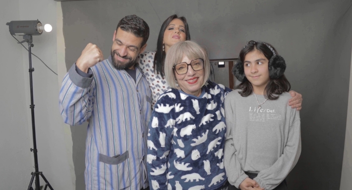 عارفة عبد الرسول وإسلام فوزي في كواليس (عيلة كواك)