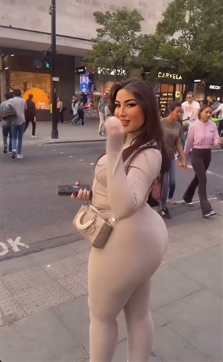 دنيا بطمة