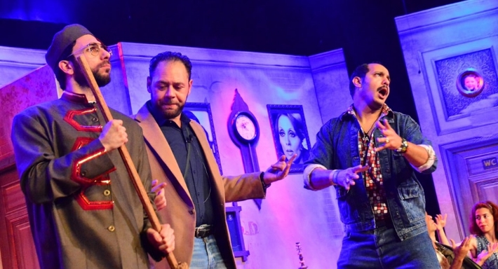 من عرض مسرحية (في يوم وليلة)