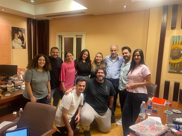 درة ورانيا منصور مع فريق الست لما