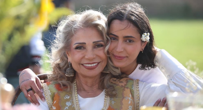 اضواء بدروسون بدر