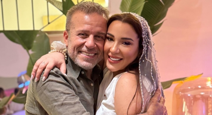 أسما شريف منير ووالدها