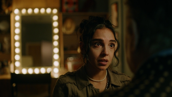 سلمى أبو ضيف في فيلم إن شاء الله الدنيا تتهد