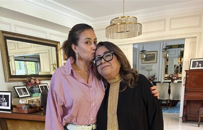 هند صبري ووالدتها