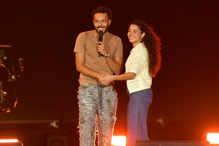 ويجز يبدأ تصوير فيلمه الأول وتر واحد ظهور آسر ياسين وتارا عماد ومايان السيد في حفله بالعالمين ضمن الأحداث