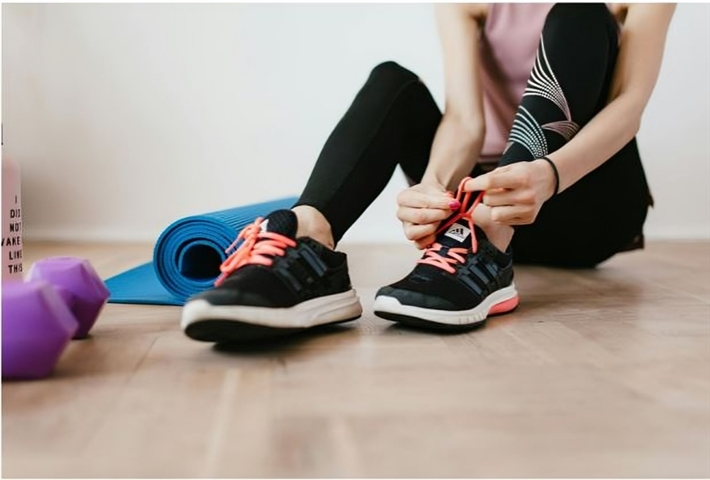 أحذية رياضية