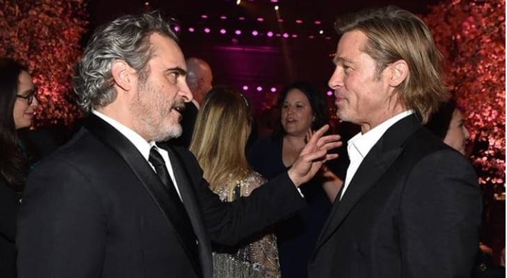 براد بيت وخواكين فينيكس